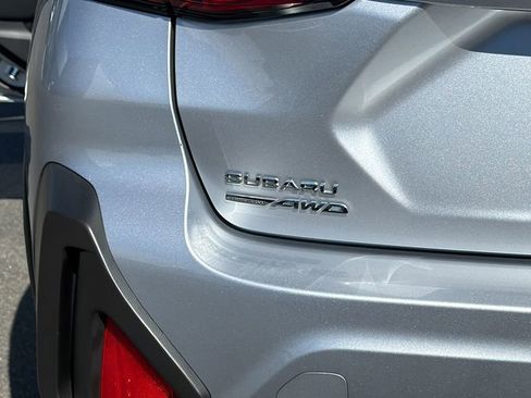 Used 2025 Subaru Crosstrek 2.0i Premium image 12