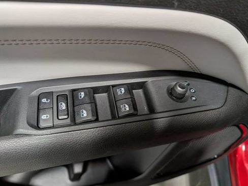 Used 2025 Jeep Compass Limited AWD/4WD image 12