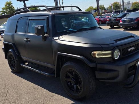 Used 2007 Toyota FJ Cruiser 4WD image 4