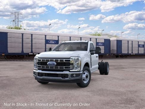 New 2026 Ford F350 XL w/ XL Chrome Package RWD image 2