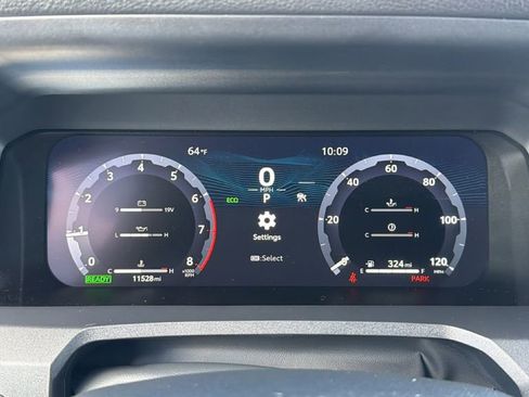 Certified 2025 Toyota 4Runner TRD Off-Road Premium w/ Tow Technology Package image 25