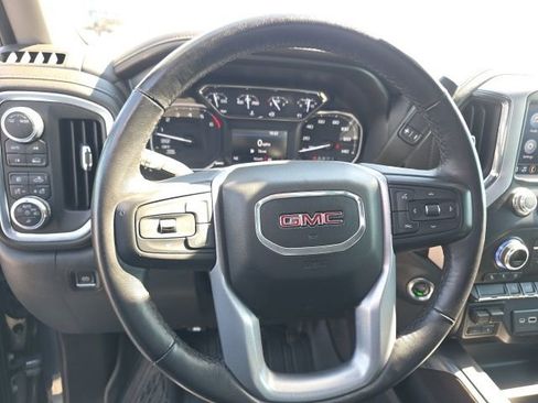 Used 2021 GMC Sierra 1500 SLT AWD/4WD image 17