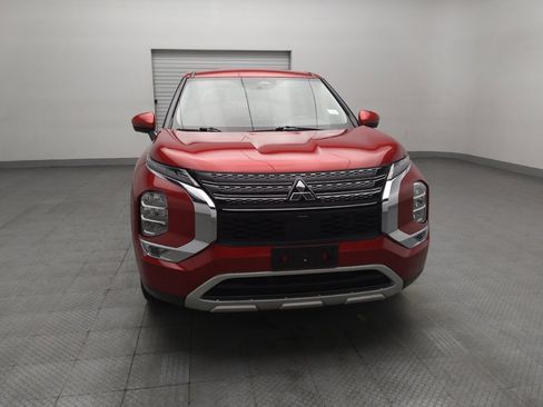 Used 2022 Mitsubishi Outlander SE FWD image 14