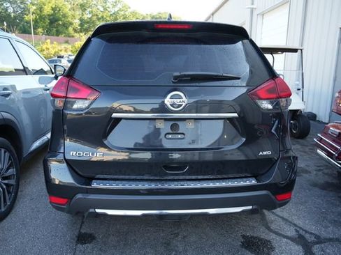 Used 2020 Nissan Rogue S AWD/4WD image 5