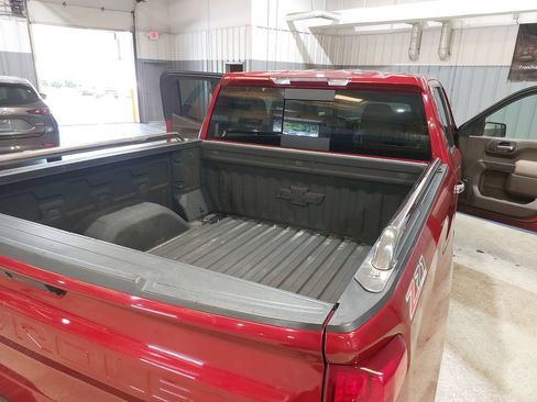 Used 2021 Chevrolet Silverado 1500 LTZ w/ LTZ Convenience Package II AWD/4WD image 14