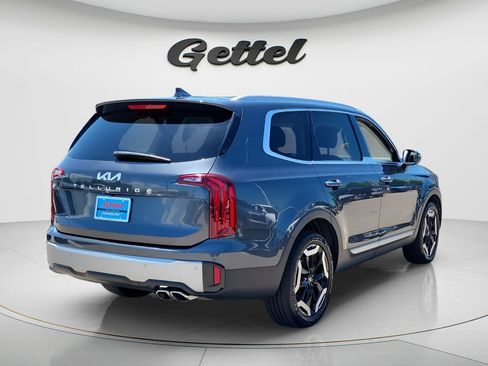 Used 2024 Kia Telluride S w/ S Sunroof Package FWD image 5