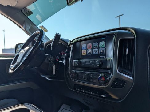 Used 2018 Chevrolet Silverado 1500 LT w/ All Star Edition AWD/4WD image 24