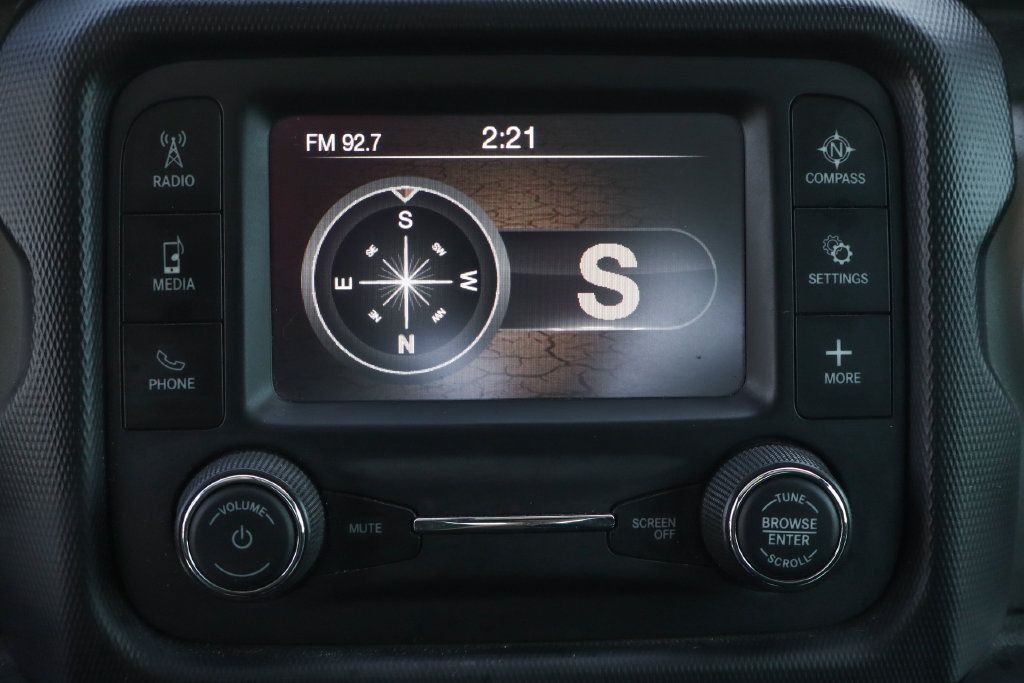 Used 2021 Jeep Wrangler Sport AWD/4WD image 30