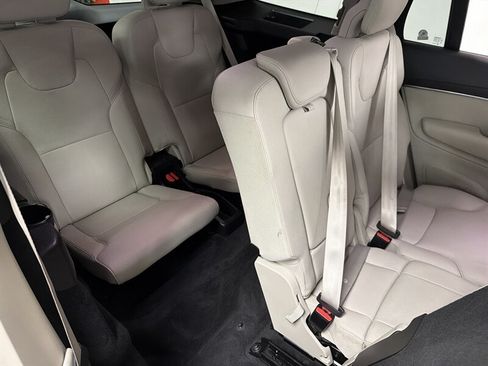 Used 2020 Volvo XC90 T5 Momentum AWD/4WD image 61