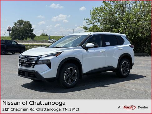 Used 2026 Nissan Rogue SV FWD image 1