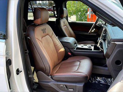 Used 2024 Ford Expedition Max King Ranch AWD/4WD image 7