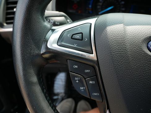 Used 2024 Ford Edge Titanium AWD/4WD image 28
