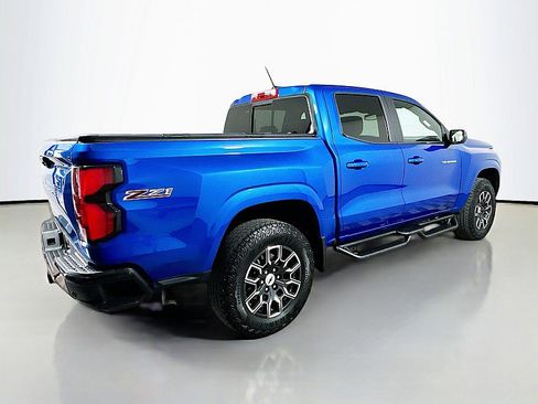 Used 2024 Chevrolet Colorado Z71 w/ Z71 Convenience Package 2 AWD/4WD image 7