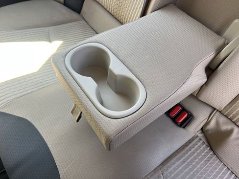 Used 2016 Toyota Prius Four FWD image 21