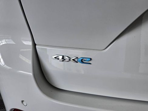 Used 2024 Jeep Grand Cherokee Limited 4xe AWD/4WD image 13
