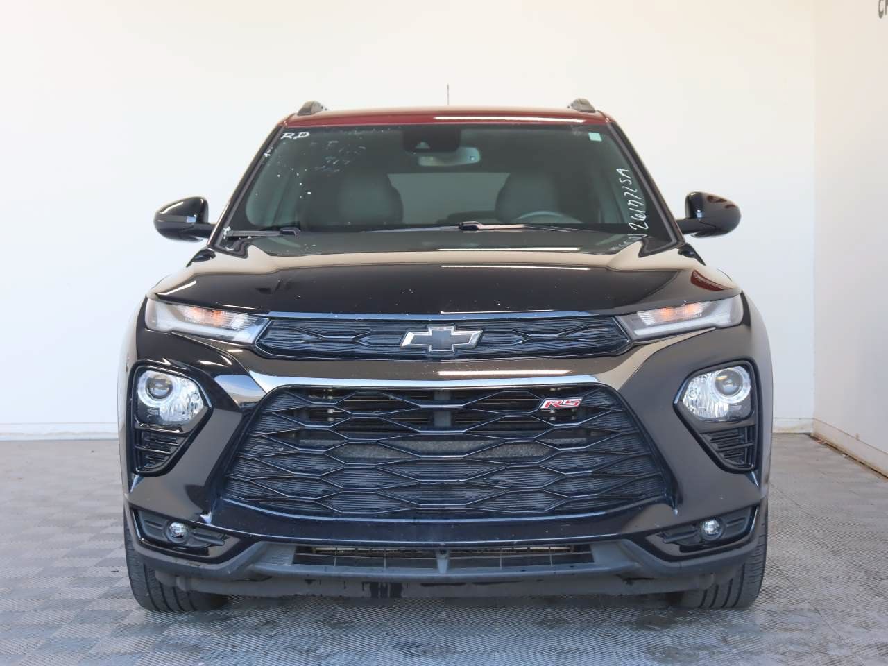 Used 2021 Chevrolet TrailBlazer RS w/ Technology Package FWD image 2