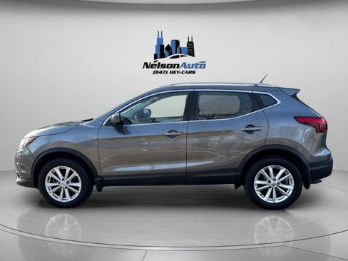 Used 2017 Nissan Rogue Sport SV w/ SV Premium Package image 9
