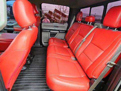 Used 2015 Ford F150 XLT w/ Equipment Group 302A Luxury image 22