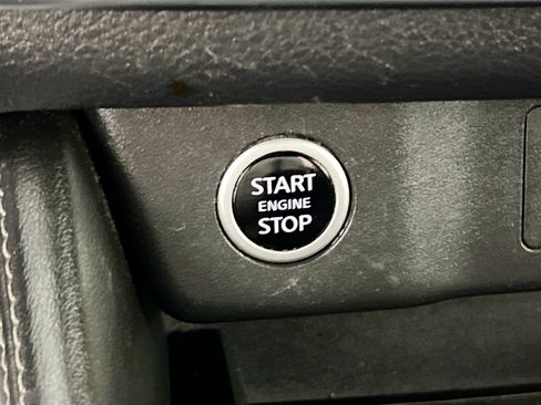 Used 2021 Nissan Rogue SL FWD image 23