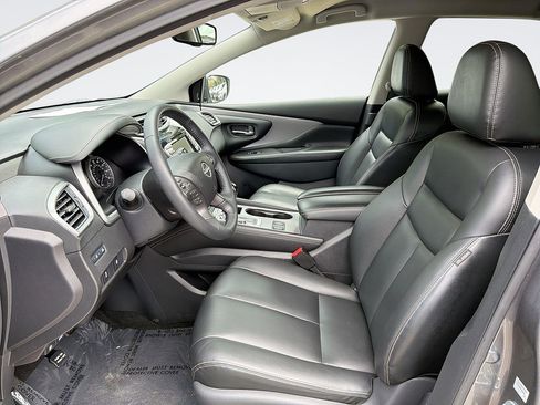 Used 2023 Nissan Murano SV FWD image 20