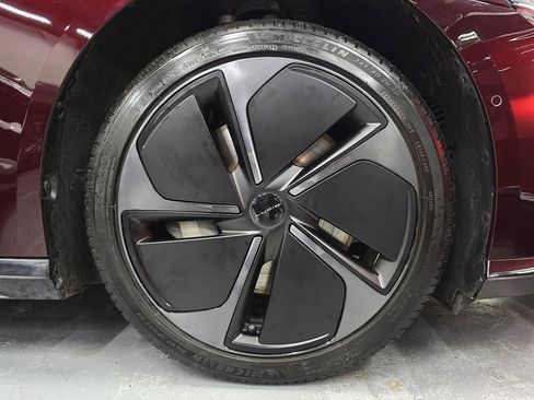 Used 2025 Lucid Air Pure image 68