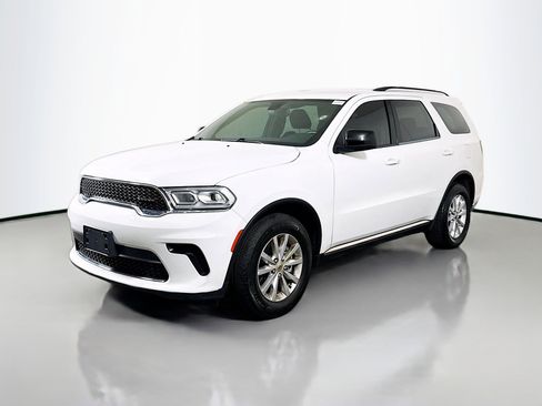 Used 2023 Dodge Durango SXT RWD image 4
