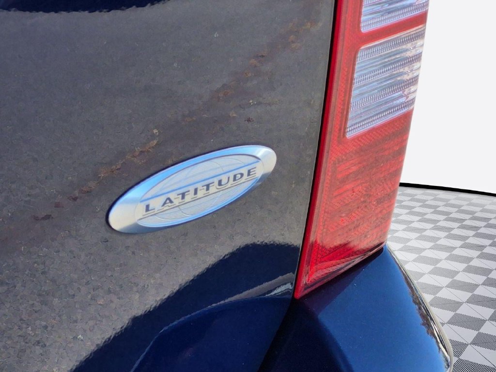 Used 2012 Jeep Patriot Latitude w/ Sun/Sound Group AWD/4WD image 24