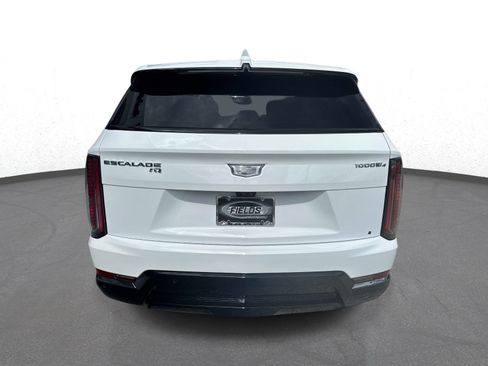 Used 2025 Cadillac Escalade IQ Sport 1 AWD/4WD image 4