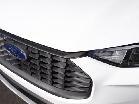 Used 2023 Ford Escape AWD image 8