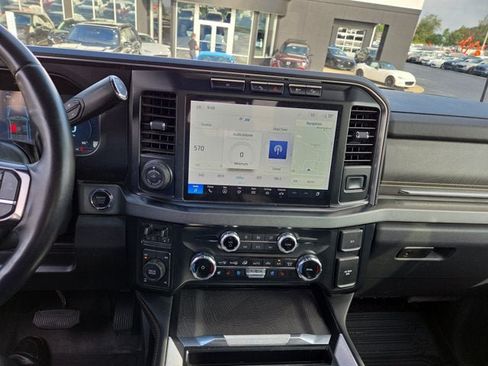Used 2023 Ford F250 Platinum w/ FX4 Off-Road Package AWD/4WD image 16