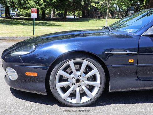Used 2003 Aston Martin DB7 Vantage RWD image 4