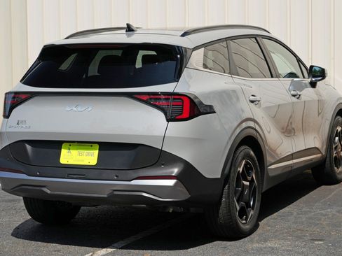 Used 2026 Kia Sportage EX w/ EX Panorama Roof Package FWD image 51