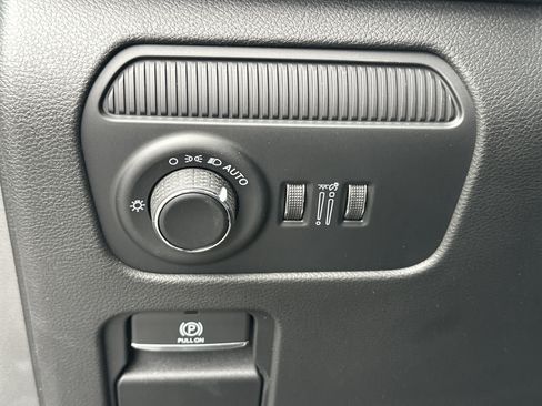 New 2026 Jeep Grand Wagoneer Limited AWD/4WD image 11