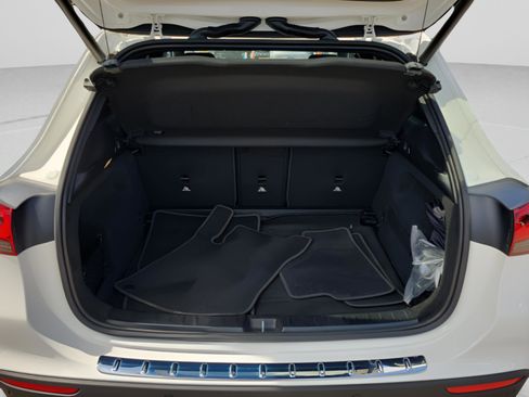 Certified 2022 Mercedes-Benz GLA 250 image 5