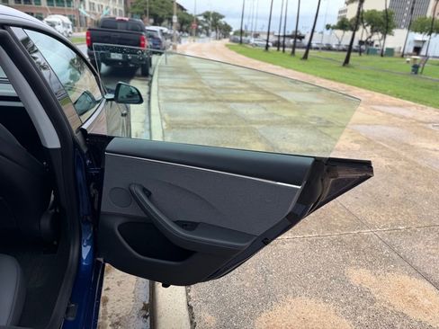 Used 2024 Tesla Model 3 Standard Range image 13