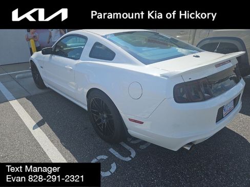 Used 2013 Ford Mustang GT Premium w/ Comfort Pkg RWD image 5