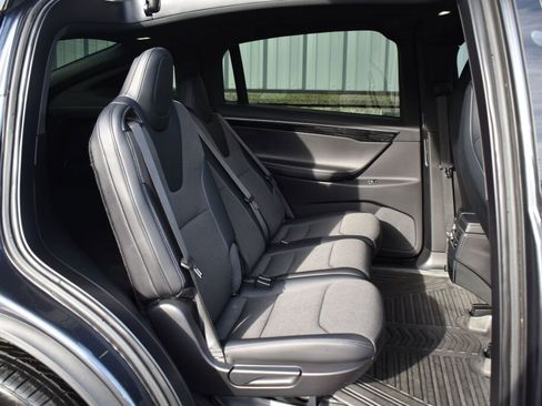 Used 2017 Tesla Model X 75D image 22