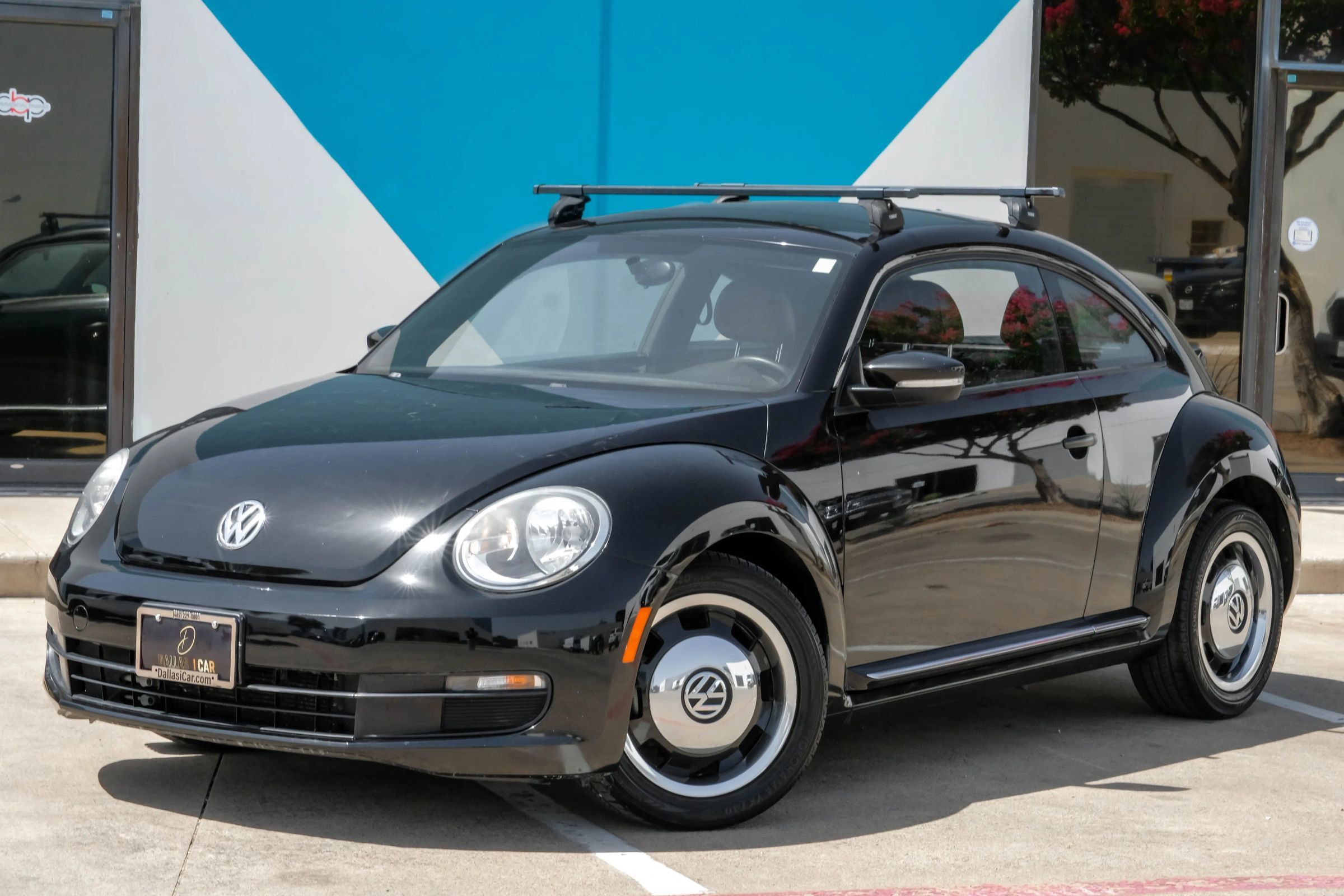 Used 2015 Volkswagen Beetle 1.8T Classic FWD image 5