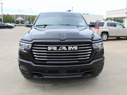 Used 2025 RAM 1500 Laramie w/ Laramie Southwest Edition image 7