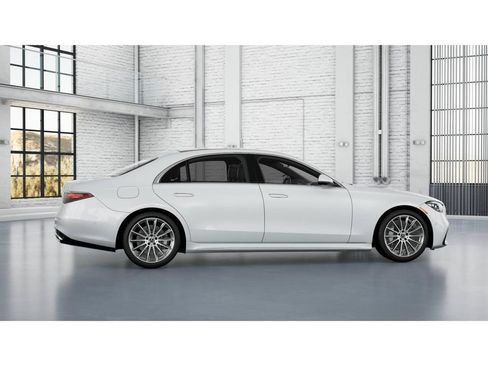 New 2026 Mercedes-Benz S 580 4MATIC Sedan image 17
