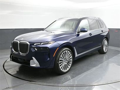 New 2025 BMW X7 xDrive40i w/ Executive Package