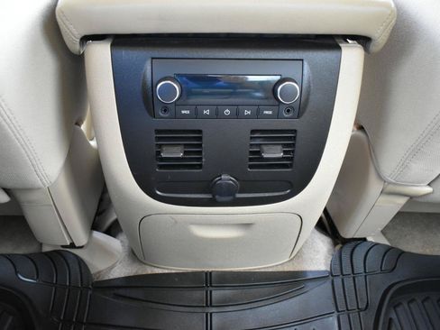 Used 2013 Chevrolet Avalanche LS RWD image 37