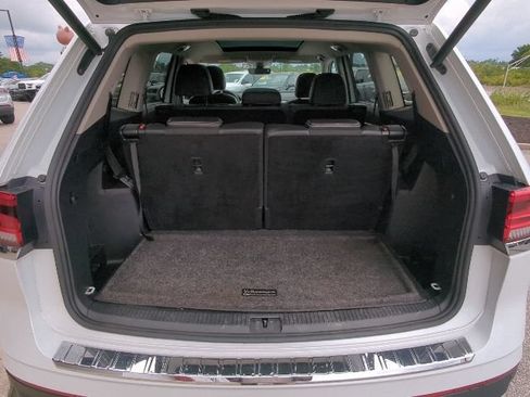 Used 2023 Volkswagen Atlas SEL AWD/4WD image 38