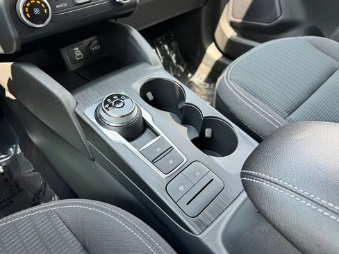 Used 2024 Ford Escape FWD image 15