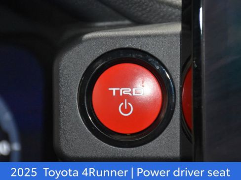 Used 2025 Toyota 4Runner TRD Off-Road Premium image 13