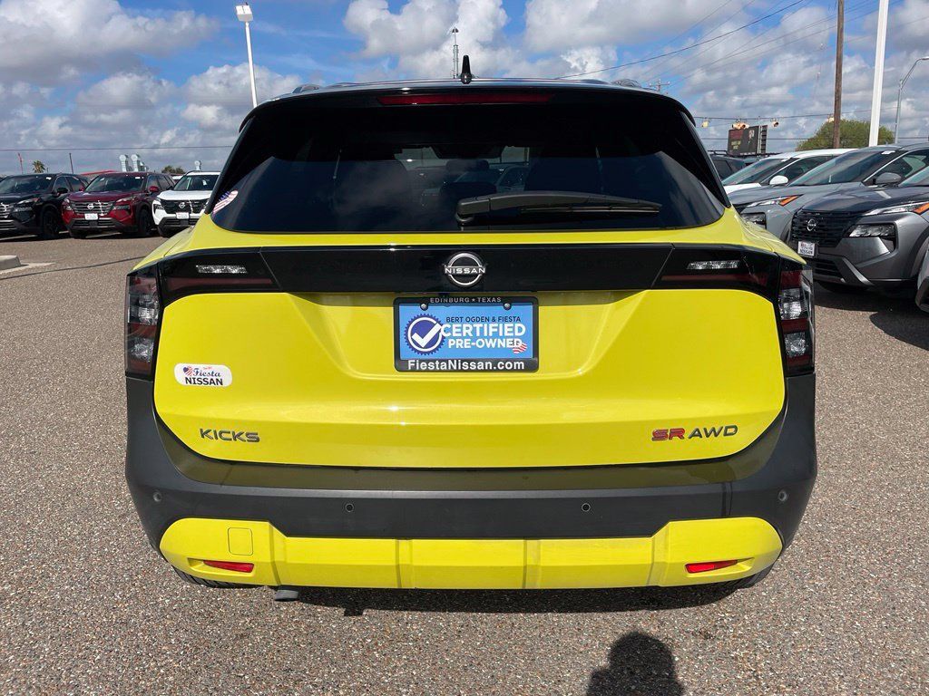 Certified 2025 Nissan Kicks SR AWD/4WD image 6