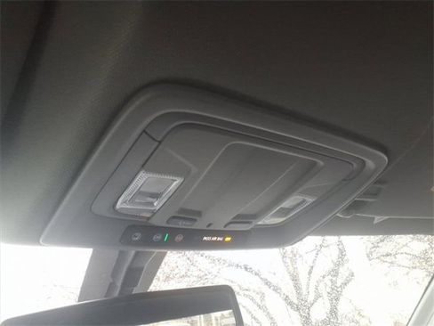 Used 2023 GMC Sierra 2500 SLE w/ SLE Value Package; image 21