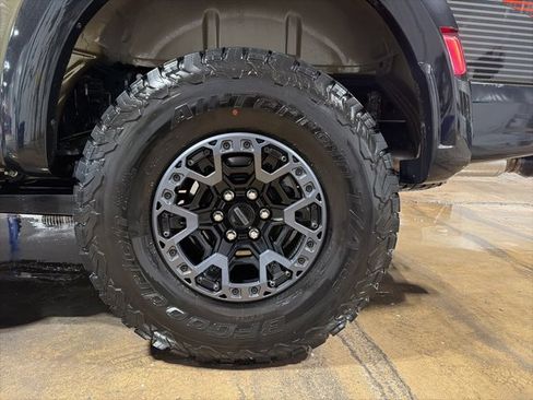 Used 2025 Ford F150 Raptor w/ Equipment Group 803A Raptor R image 9