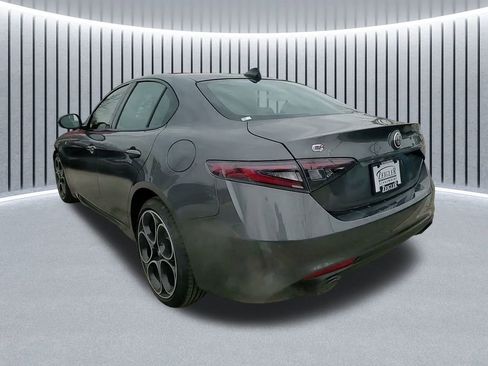 Used 2024 Alfa Romeo Giulia Ti image 13