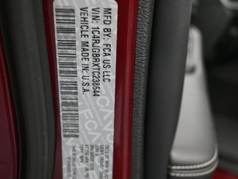 New 2026 Jeep Grand Cherokee Limited image 29